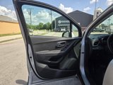 Used 2017 Chevrolet Trax LT w/ LT Convenience Package image 4