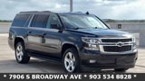 Used 2018 Chevrolet Suburban LT image 3