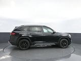 New 2025 Volkswagen Atlas Peak Edition SE image 4