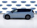 Used 2024 Chrysler Pacifica Limited image 5