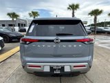 New 2025 Nissan Pathfinder Platinum image 5