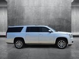 Used 2019 GMC Yukon XL Denali image 4