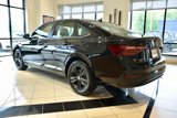 Used 2024 Volkswagen Jetta SE w/ Panoramic Sunroof Package image 4