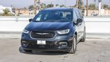 New 2025 Chrysler Pacifica Select image 4