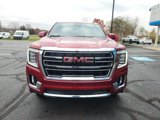 New 2024 GMC Yukon SLT image 2