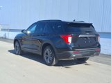 Certified 2022 Ford Explorer XLT w/ Equipment Group 202A image 4