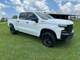 Used 2021 Chevrolet Silverado 1500 LT Trail Boss w/ Convenience Package II image 2