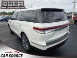 Used 2024 Lincoln Navigator Reserve image 3