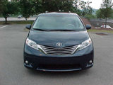 Used 2012 Toyota Sienna XLE image 3