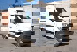 Used 2025 Mercedes-Benz Sprinter 2500 image 2