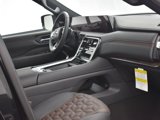 New 2025 Nissan Armada Platinum Reserve image 6
