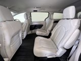 Used 2017 Chrysler Pacifica LX image 5