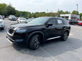 New 2025 Nissan Pathfinder Platinum image 3