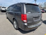 Used 2019 Dodge Grand Caravan SXT image 3