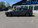 Used 2017 Ford Fusion SE image 2