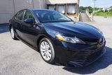 Used 2018 Toyota Camry LE image 5