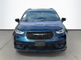 New 2025 Chrysler Pacifica Limited image 2