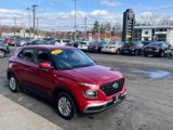 Used 2022 Hyundai Venue SE image 4