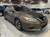 Used 2017 Nissan Altima 2.5 SV image 2