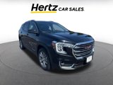 Used 2024 GMC Terrain SLT image 3