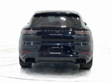 Used 2022 Porsche Cayenne Turbo image 5