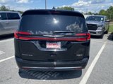 New 2025 Chrysler Pacifica Select image 4