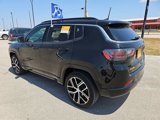 Used 2024 Jeep Compass Limited w/ Elite Group image 3