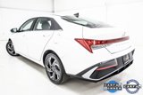 Used 2025 Hyundai Elantra SEL image 4