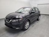 Used 2021 Nissan Rogue Sport SV image 2