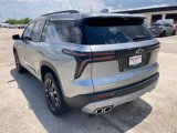 New 2026 Chevrolet Traverse LT w/ Sun and Wheel Package image 3