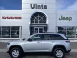 New 2025 Jeep Grand Cherokee Laredo w/ Luxury Tech Group I image 2