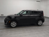 Used 2023 Kia Soul LX image 2