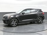 Certified 2025 Volvo XC40 B5 Core image 3
