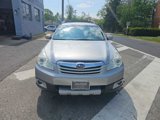 Used 2010 Subaru Outback 3.6R Limited image 2
