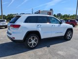 Used 2022 Jeep Grand Cherokee Limited image 3