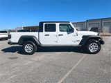 Used 2023 Jeep Gladiator Sport image 3
