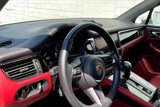Certified 2025 Porsche Macan image 4