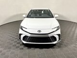 New 2025 Toyota Camry SE image 5