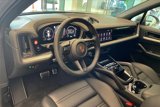 Used 2025 Porsche Cayenne S image 4