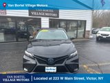Used 2021 Toyota Camry SE image 3