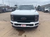 New 2025 Ford F250 4x4 Crew Cab Super Duty image 3