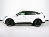 Used 2024 Kia Sorento S image 4