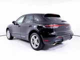 Used 2024 Porsche Macan image 3