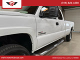 Used 2005 Chevrolet Silverado 2500 LS w/ Heavy-Duty Power Package image 2