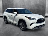 Used 2021 Toyota Highlander Platinum image 3