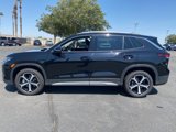 New 2025 Volkswagen Tiguan SE image 4