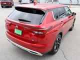 Used 2024 Mitsubishi Outlander SE image 5