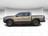 New 2025 Nissan Frontier PRO-4X w/ Pro Premium Package image 2