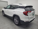 Used 2023 GMC Terrain SLT image 3