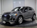 Used 2024 Audi Q5 e Premium Plus w/ Premium Plus Package image 4